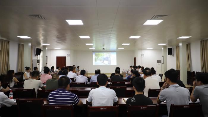 9.1会议现场。。。。。李立云 摄700.JPG