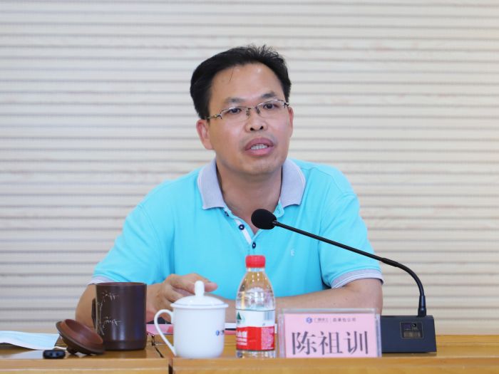 陈祖训讲话。。。。。。李立云 摄.jpg