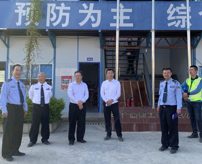 60调研现场。。。。。。。。 王妤瑶 摄.jpg