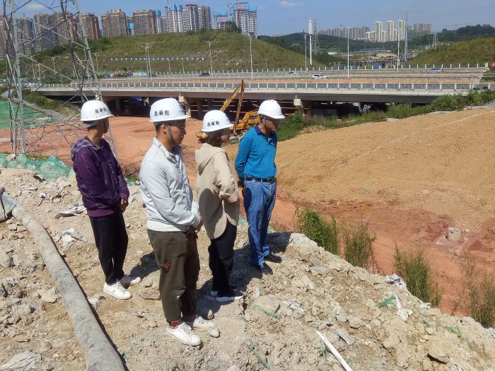 66查抄现场。。。。。。。许凤飞 摄.jpg