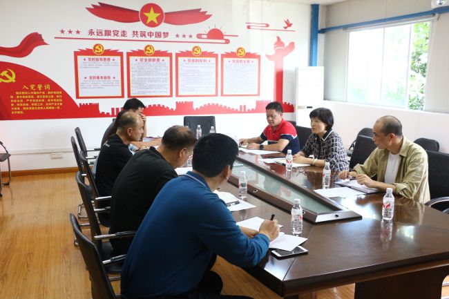 会议现场。。。。。。。。张钊林 摄.jpg