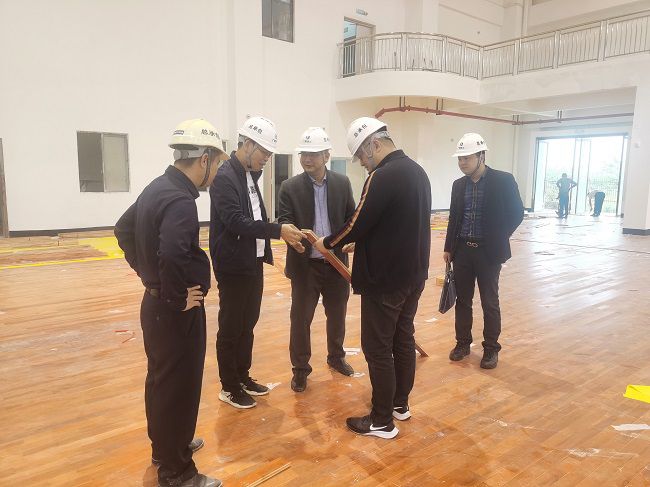 现场领导工作。。。。。。刘博群 摄（建图） (2).jpg