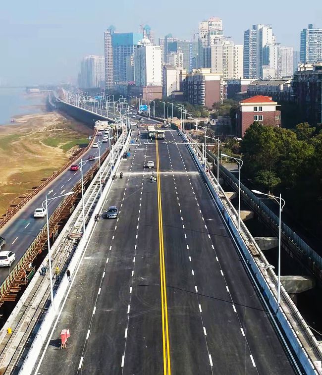 现场图片1（建图）.jpg
