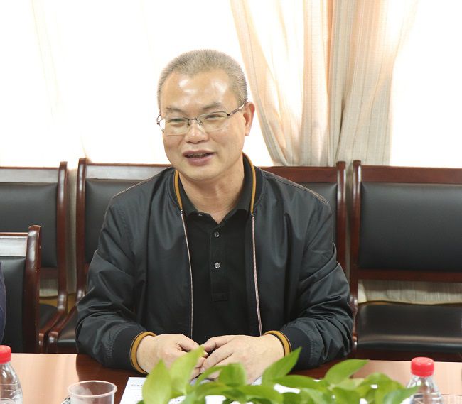 邓少新在会上作总结讲话。。。。。。。。（建图） 周煜川 摄.jpg