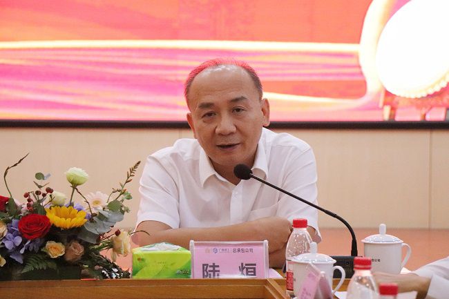 陆烜下达工作批示。。。。。。。周煜川 摄（建图）.jpg