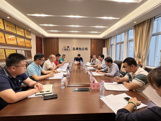 会议现场。。。。。杨钰 摄（建图）.jpg