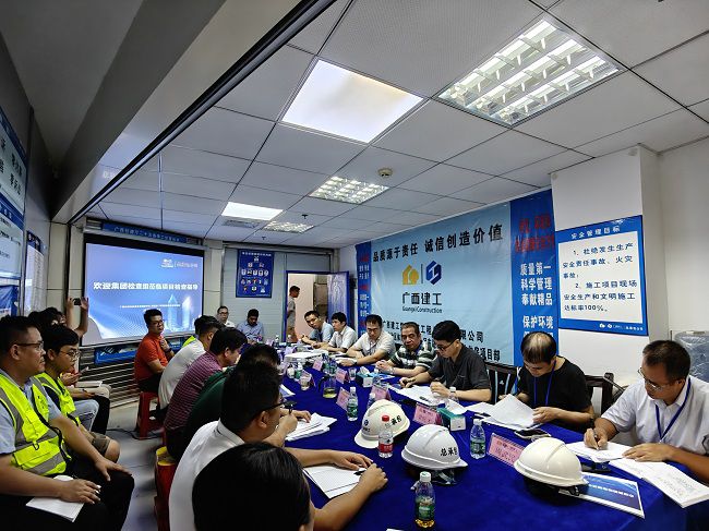 反馈会现场！。。。。ńㄍ迹.jpg