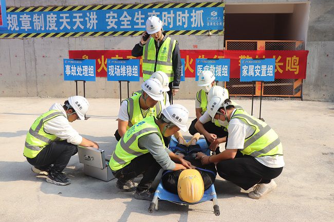 发展应急消防接济演练2。。。。。。。。周煜川 摄（建图）.jpg