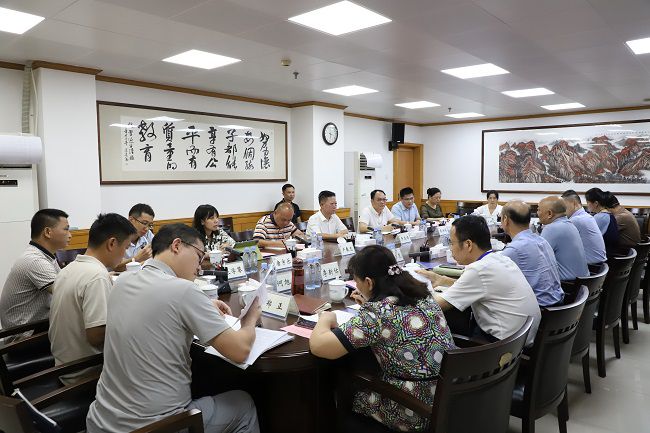 会议现场。。。。。施朝宁 摄（建图）.jpg